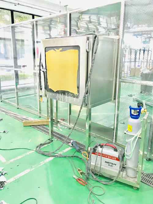 微生物實驗室潔凈棚與傳遞窗安裝現(xiàn)場 微生物實驗室潔凈棚與傳遞窗安裝現(xiàn)場