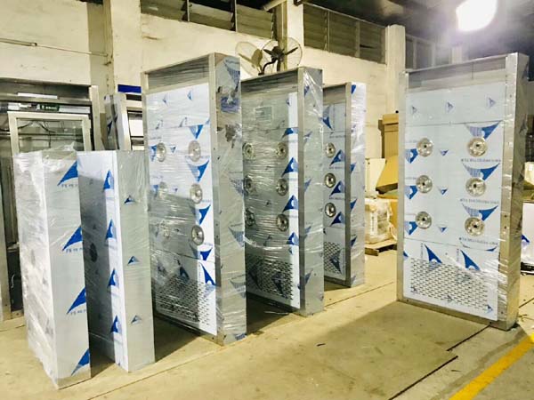 自動(dòng)平移門風(fēng)淋室風(fēng)淋通道箱體結(jié)構(gòu) 自動(dòng)平移門風(fēng)淋室風(fēng)淋通道箱體結(jié)構(gòu)